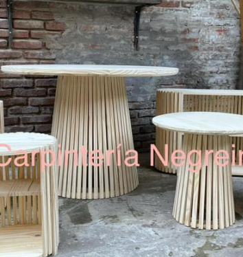 Mesa Comedor Circular de Madera Argentina